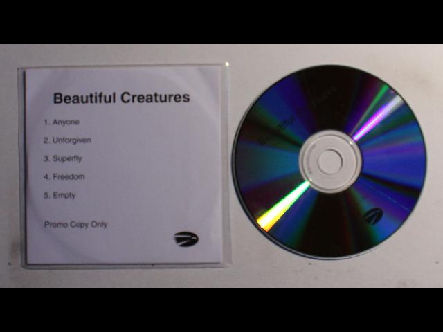Beautiful Creatures Anyone (Deuce - Album Sampler)  ADV CDR 2005 Hard Rock